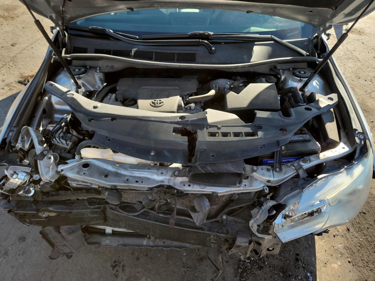 2015 Toyota Camry Le VIN: 4T1BF1FK9FU909714 Lot: 84470835