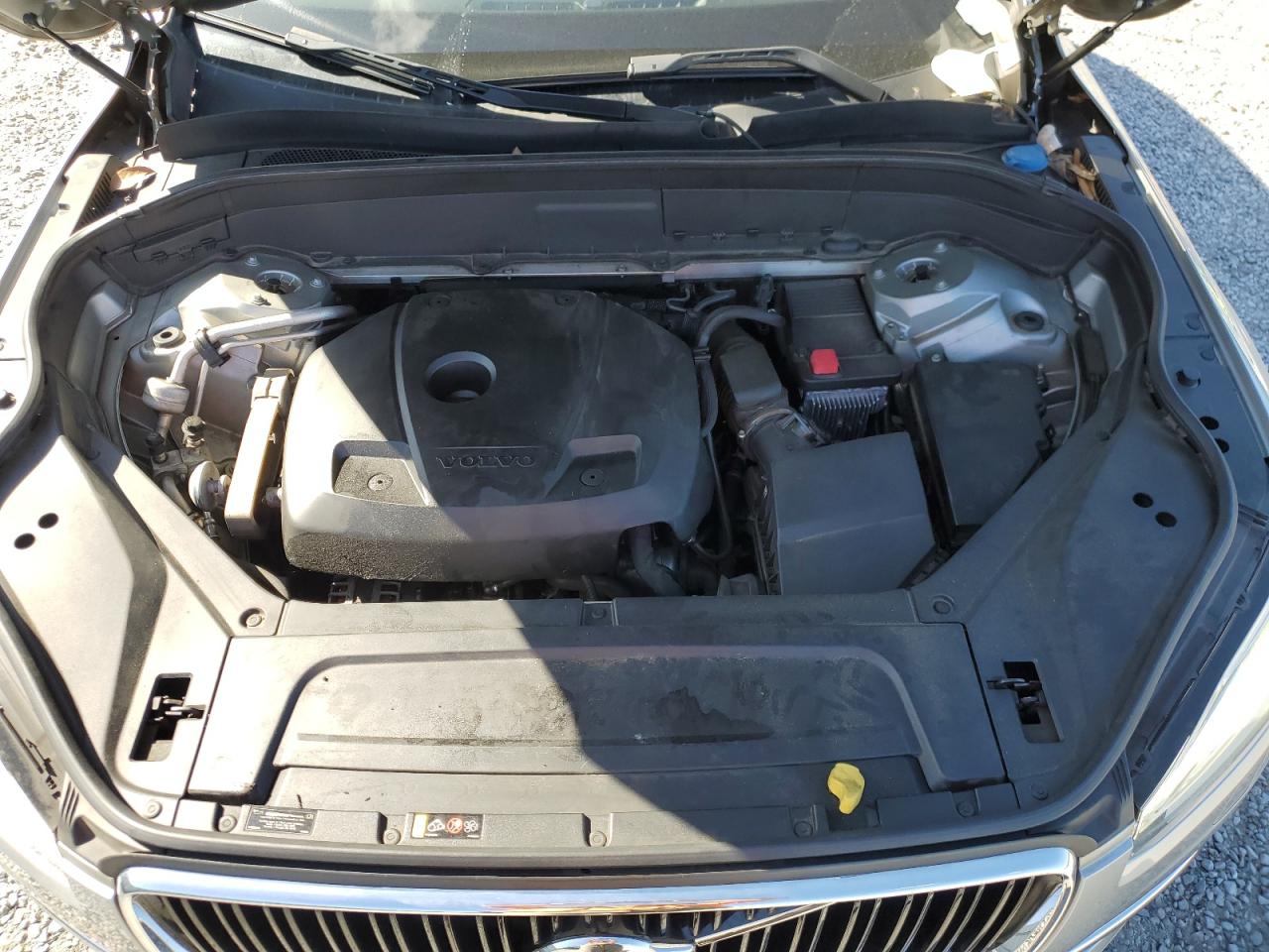 2016 Volvo Xc90 T6 VIN: YV4A22PK3G1016163 Lot: 85150735