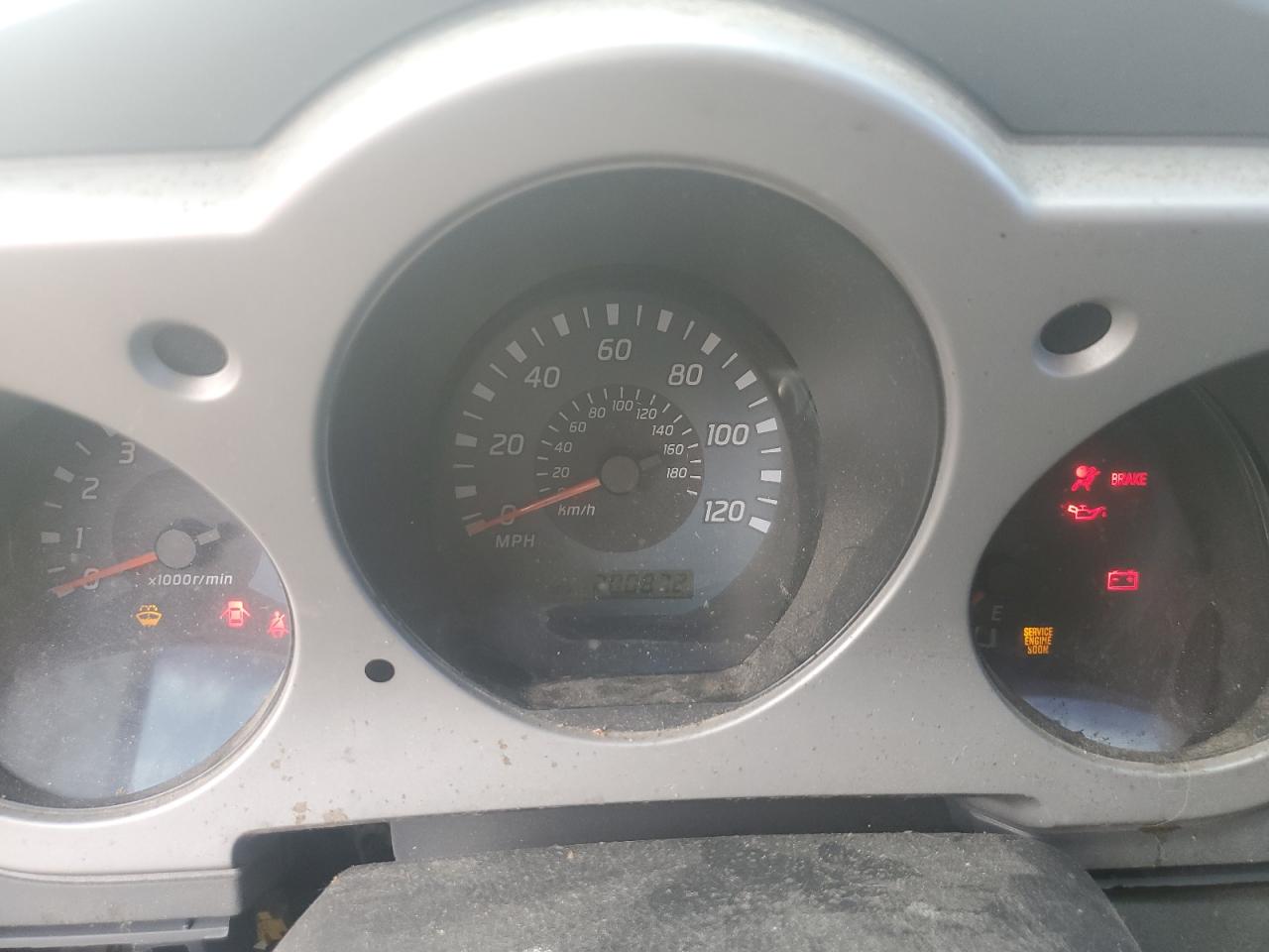 2002 Nissan Xterra Xe VIN: 5N1ED28YX2C558600 Lot: 85866375