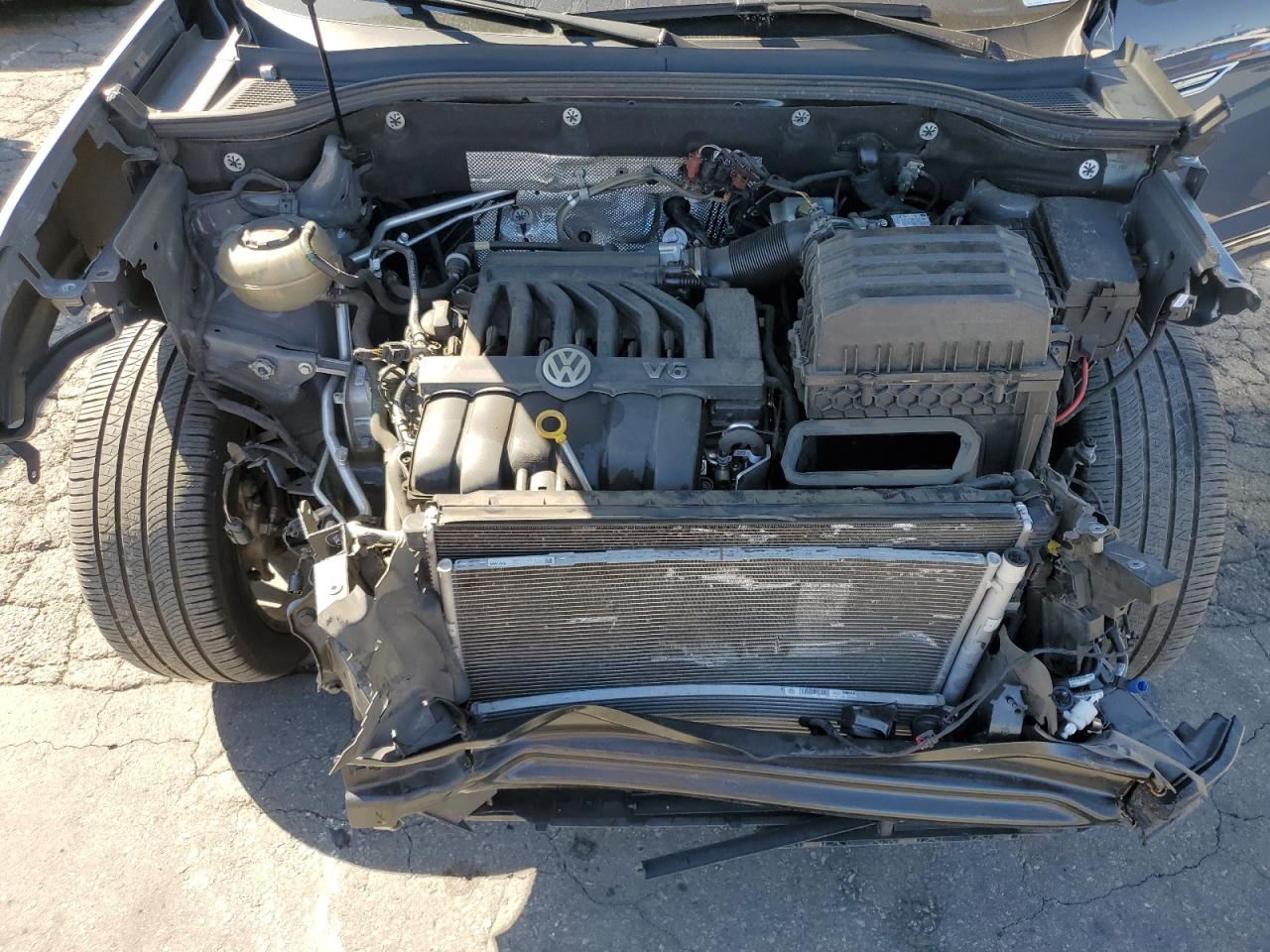 2022 Volkswagen Atlas Cross Sport Sel Premium R-Line VIN: 1V2FE2CA6NC215737 Lot: 89704955