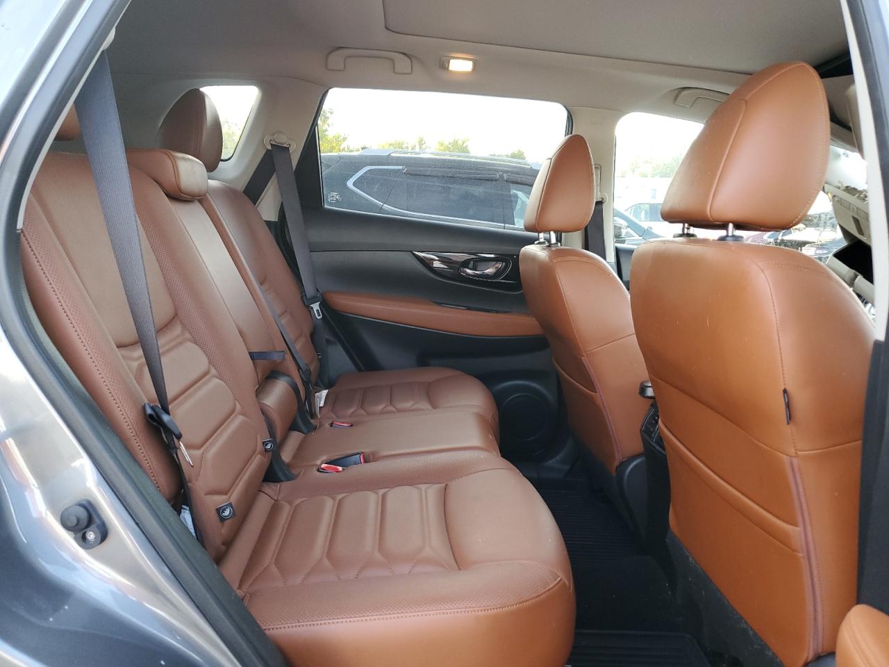 2018 Nissan Rogue S VIN: JN8AT2MVXJW351868 Lot: 84546085