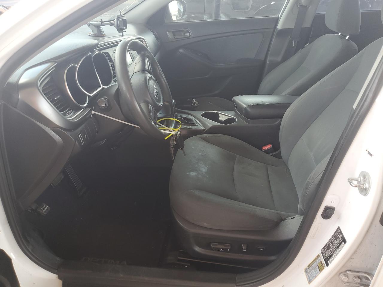 2015 Kia Optima Lx VIN: 5XXGM4A75FG415621 Lot: 84816275