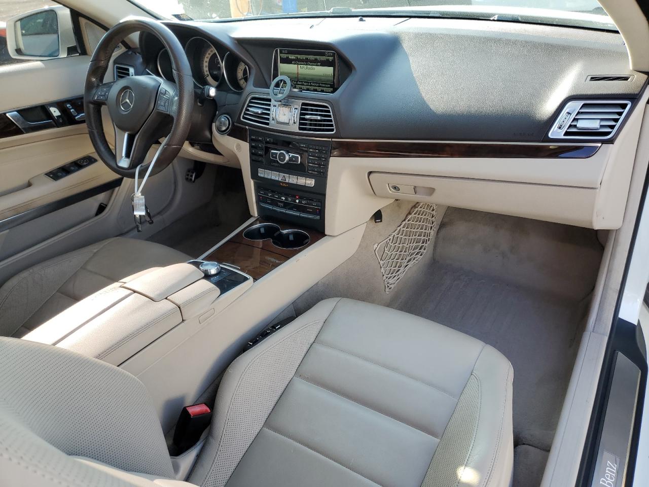 2014 Mercedes-Benz E 350 VIN: WDDKJ5KB1EF226592 Lot: 81954605