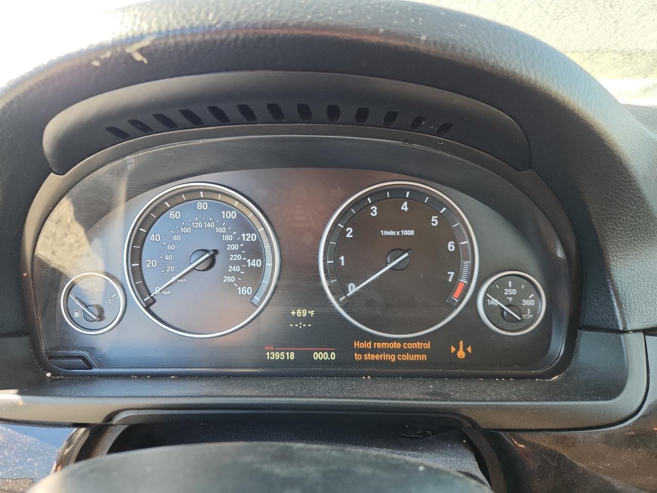 2013 BMW 528 Xi VIN: WBAXH5C57DD108381 Lot: 82527655