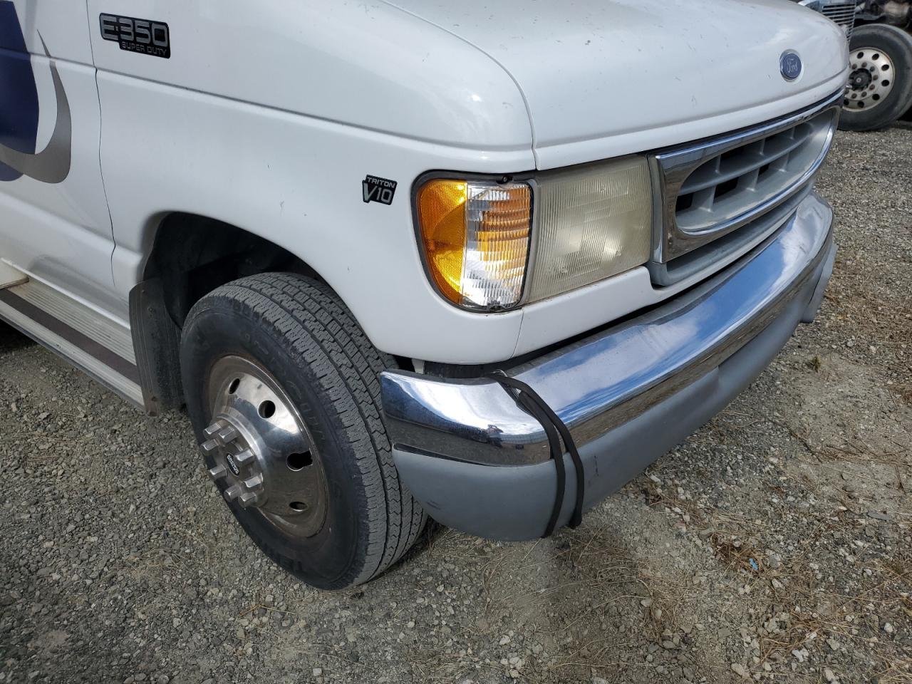 2000 Fleetwood Jamboree - Rv VIN: 1FDWE35S8YHB48090 Lot: 86183585