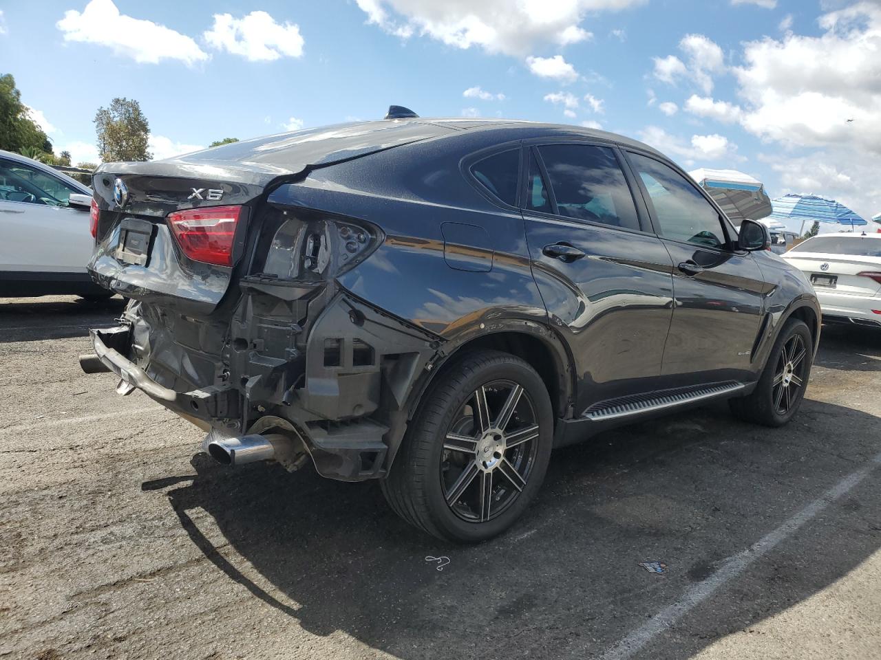 Фото: 5UXKU0C58G0F92831