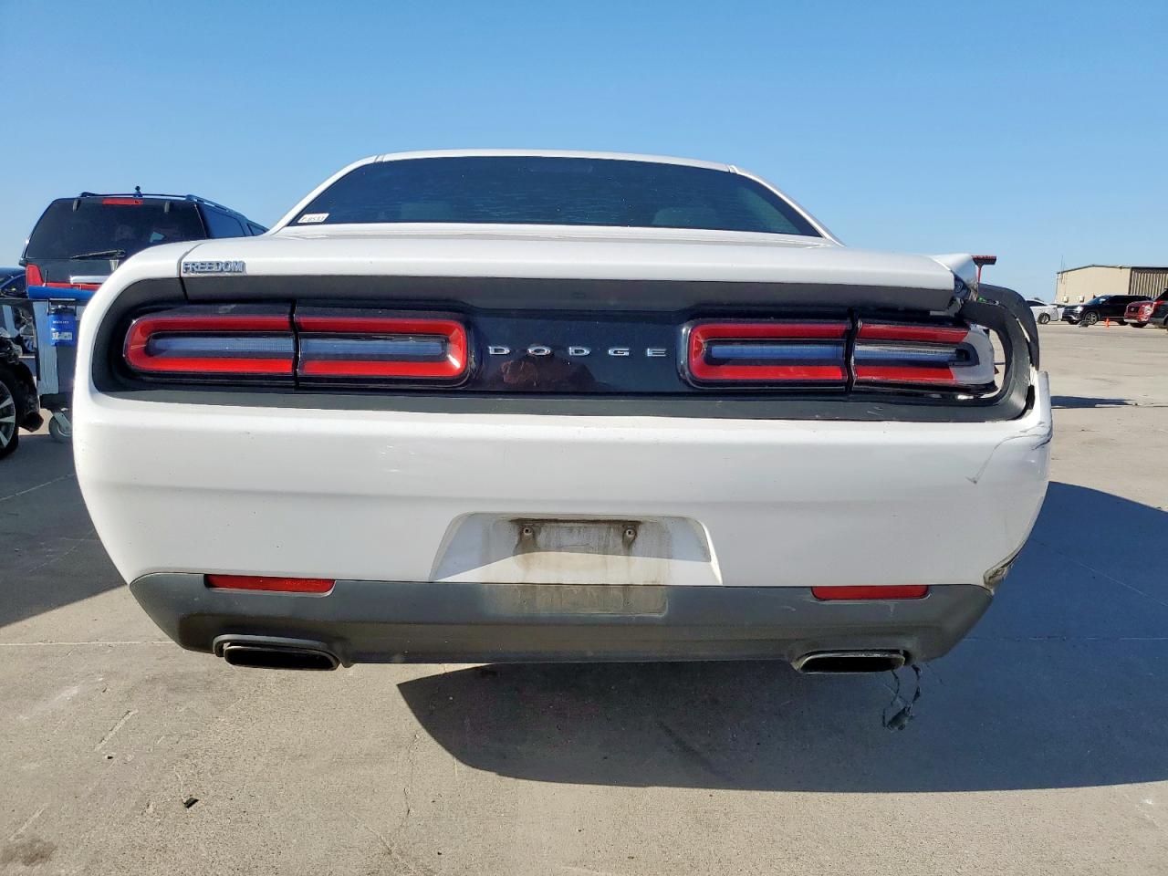 2017 Dodge Challenger Sxt VIN: 2C3CDZAG8HH611438 Lot: 90111535