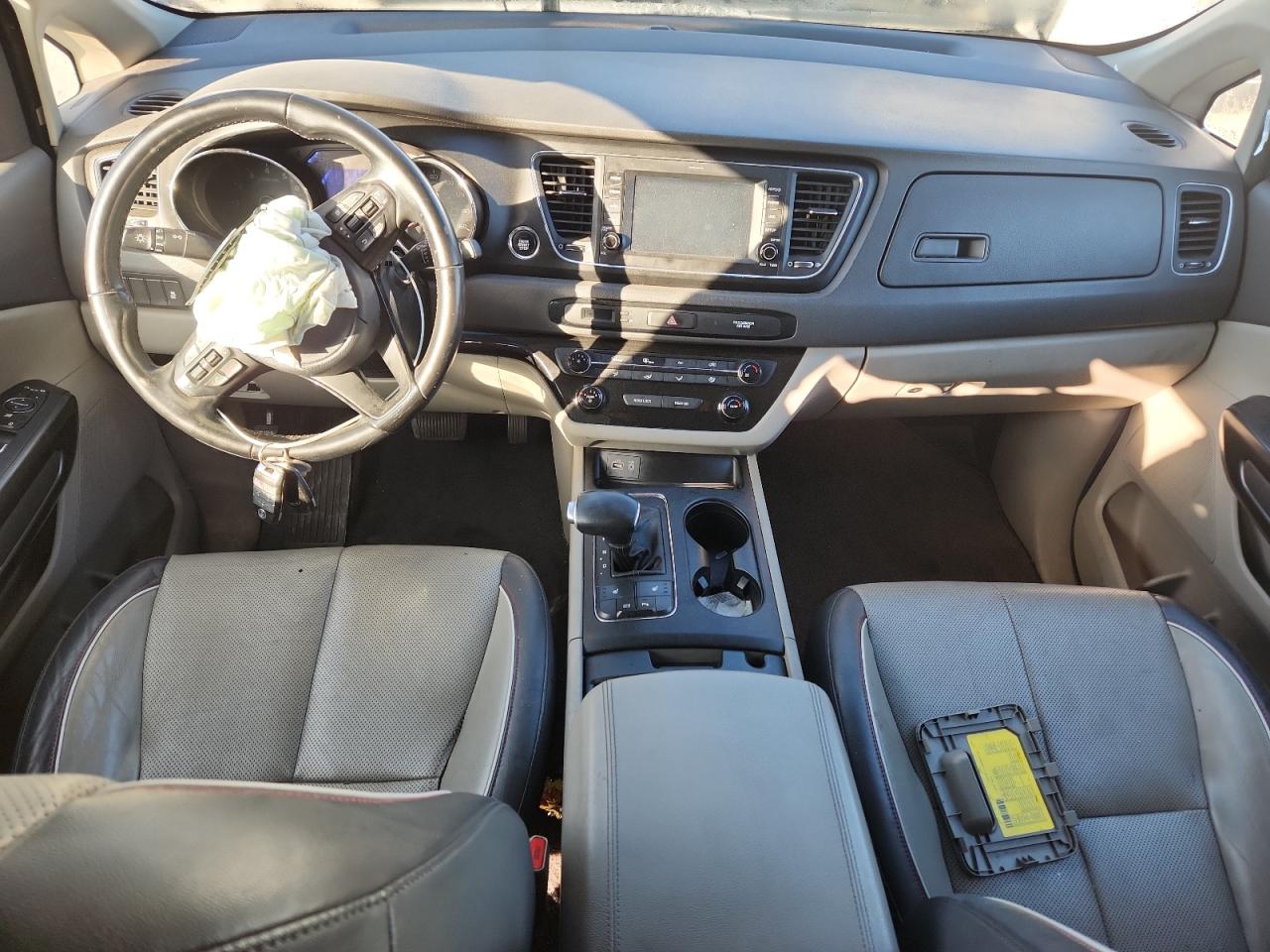 2017 Kia Sedona Lx VIN: KNDMB5C14H6338832 Lot: 84979365