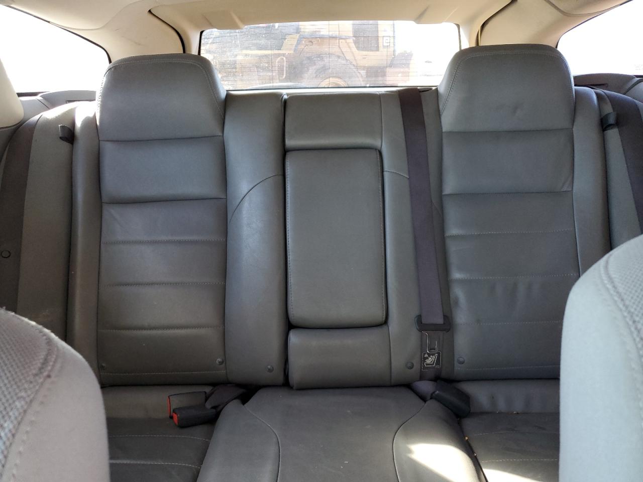 2005 Dodge Magnum Sxt VIN: 2D4FV48V75H648010 Lot: 86297715