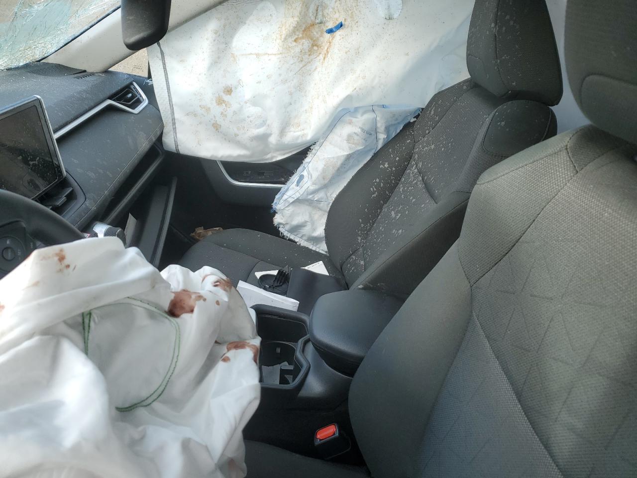 2025 Toyota Rav4 Xle VIN: 2T3R1RFV0SC511543 Lot: 85365335