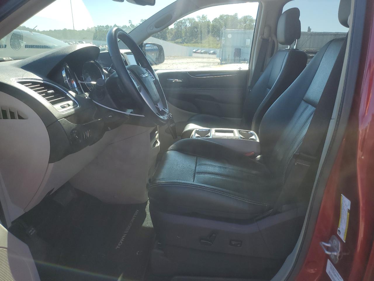 2014 Chrysler Town & Country Touring L VIN: 2C4RC1CG7ER224375 Lot: 81722275