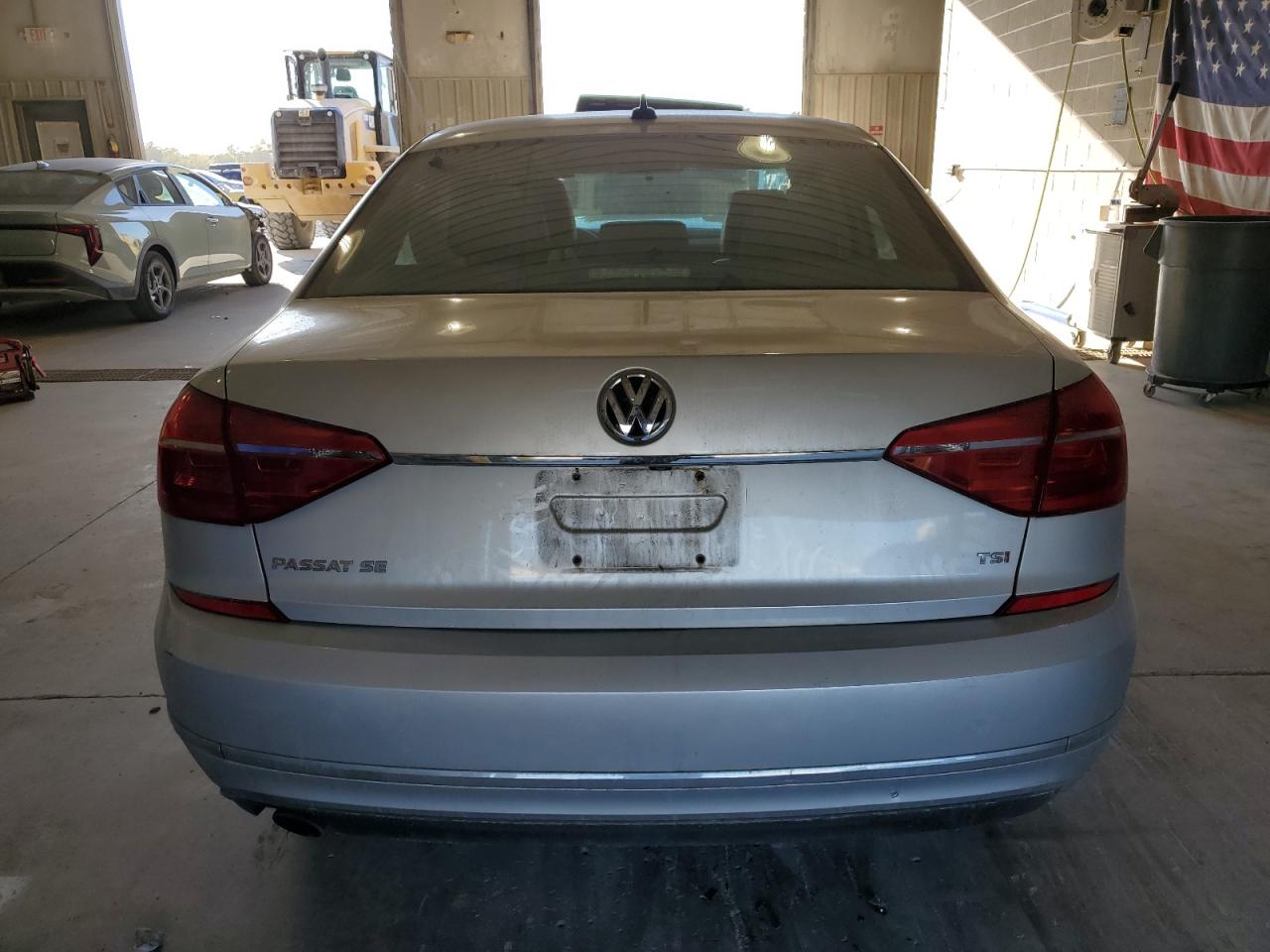 2016 Volkswagen Passat Se VIN: 1VWBT7A32GC062703 Lot: 85497835