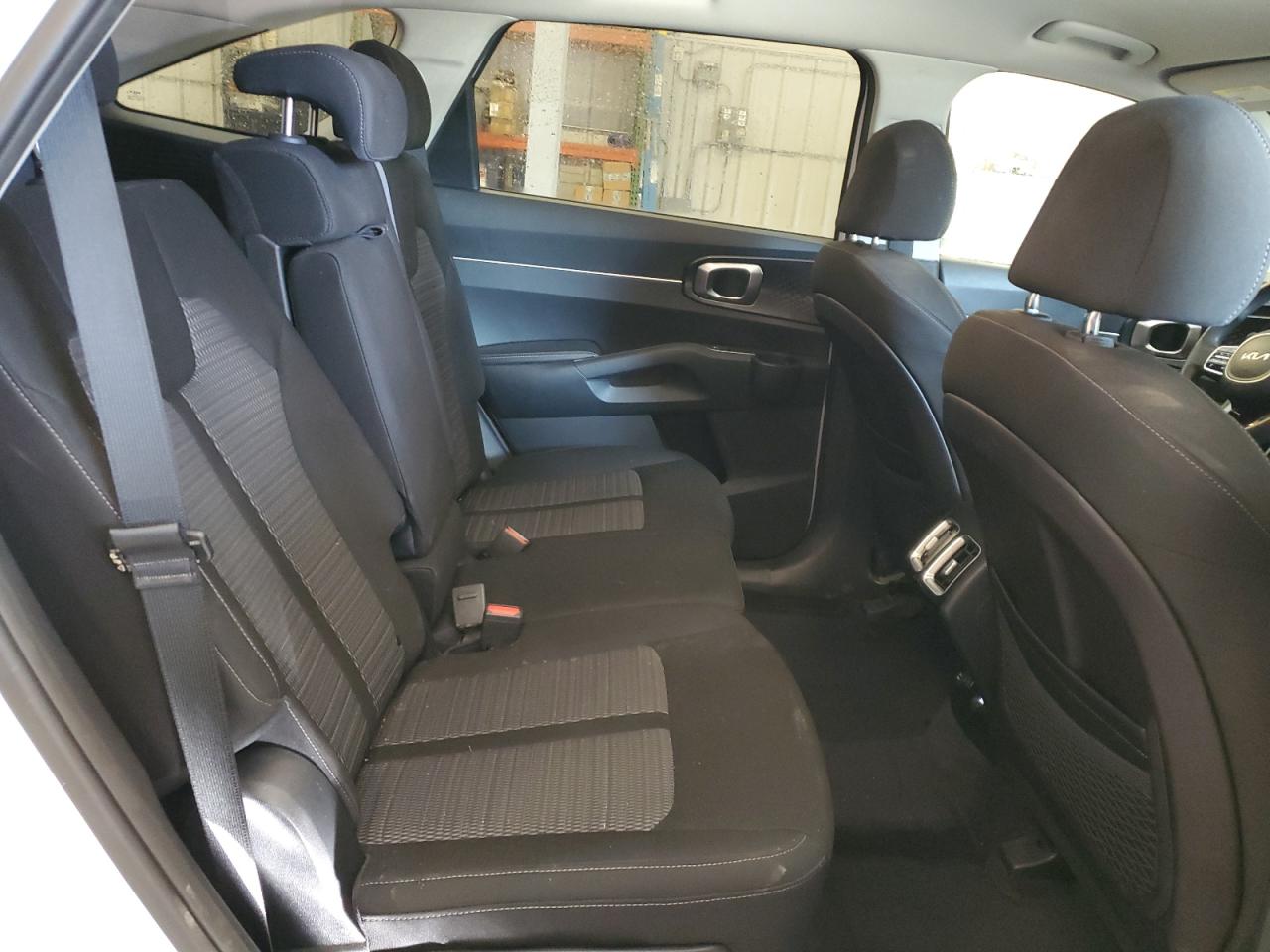 2022 Kia Sorento Lx VIN: 5XYRGDLC4NG080890 Lot: 85706635