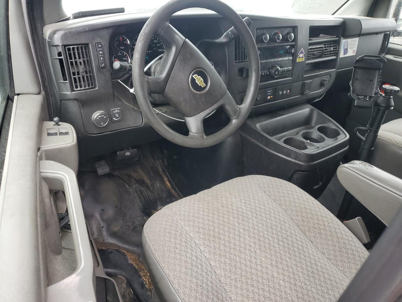 2017 Chevrolet Express G2500 VIN: 1GCWGAF14H1179662 Lot: 86744095