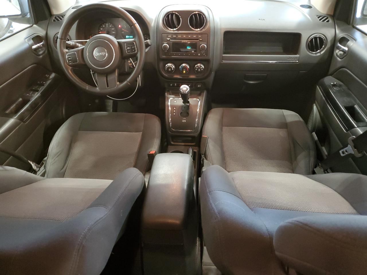 2011 Jeep Compass Sport VIN: 1J4NT1FB1BD236321 Lot: 82185935