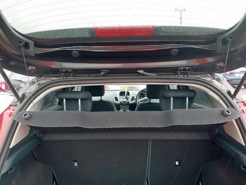 2012 FORD FIESTA TITANIUM 