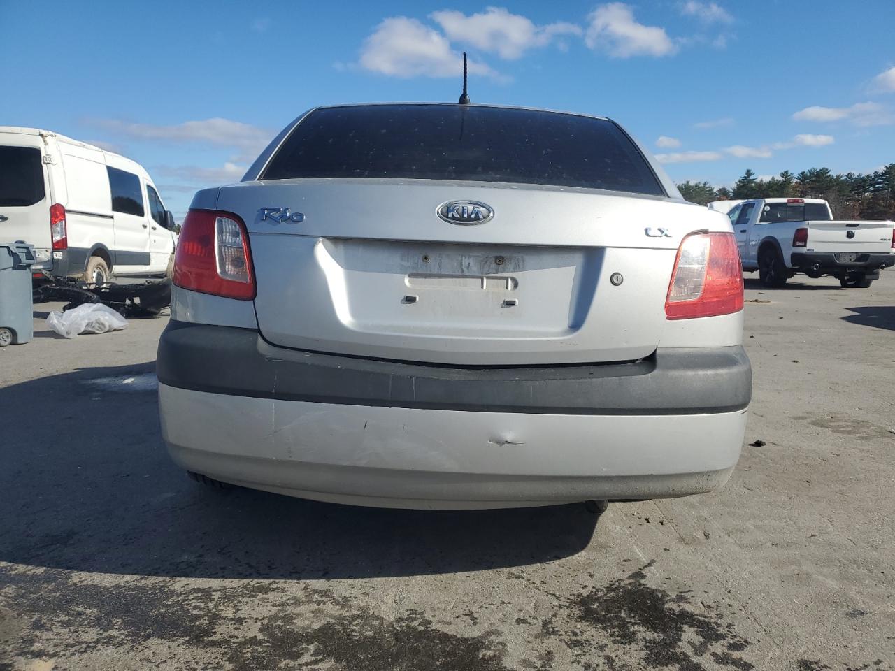 2007 Kia Rio Base VIN: KNADE123X76276268 Lot: 90030555