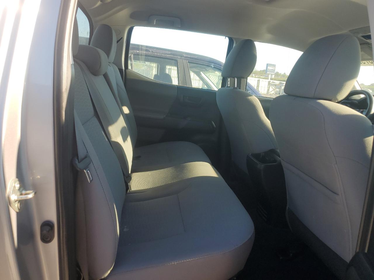 2016 Toyota Tacoma Double Cab VIN: 5TFAX5GN5GX064910 Lot: 85579215