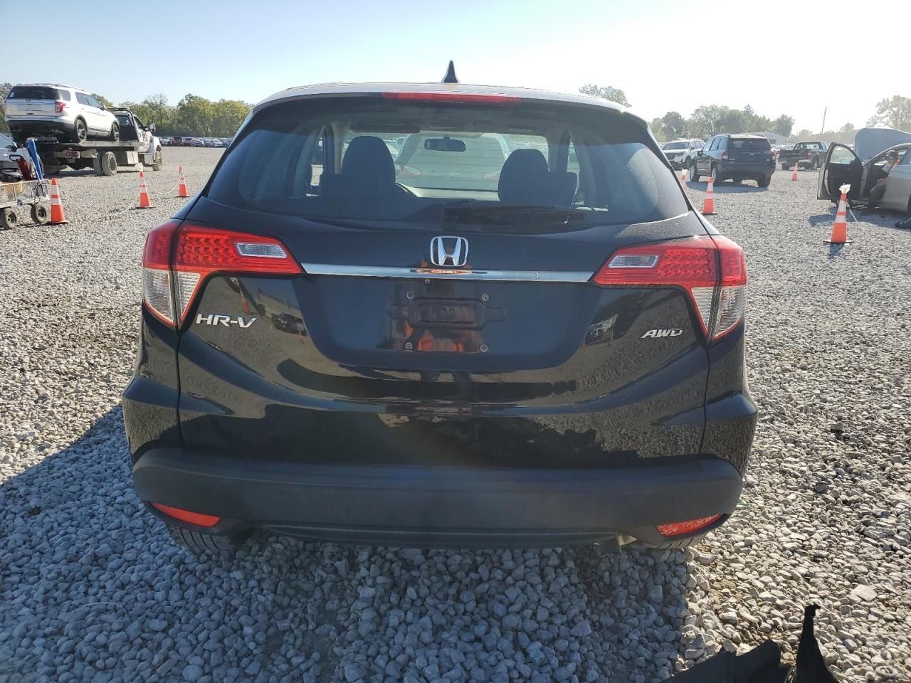 2019 Honda Hr-V Lx VIN: 3CZRU6H31KG726231 Lot: 81837805