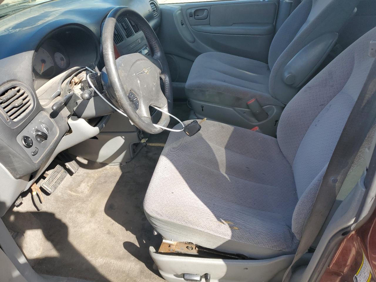 2007 Chrysler Town & Country Lx VIN: 2A8GP44R77R288067 Lot: 84473795