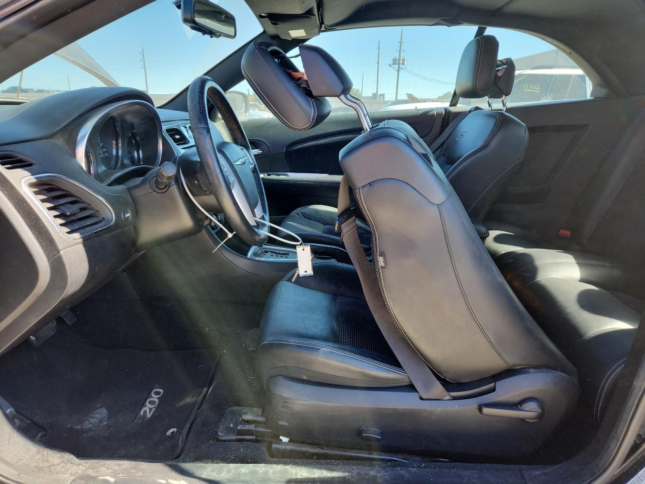 2014 Chrysler 200 S VIN: 1C3BCBGG6EN136243 Lot: 90902735