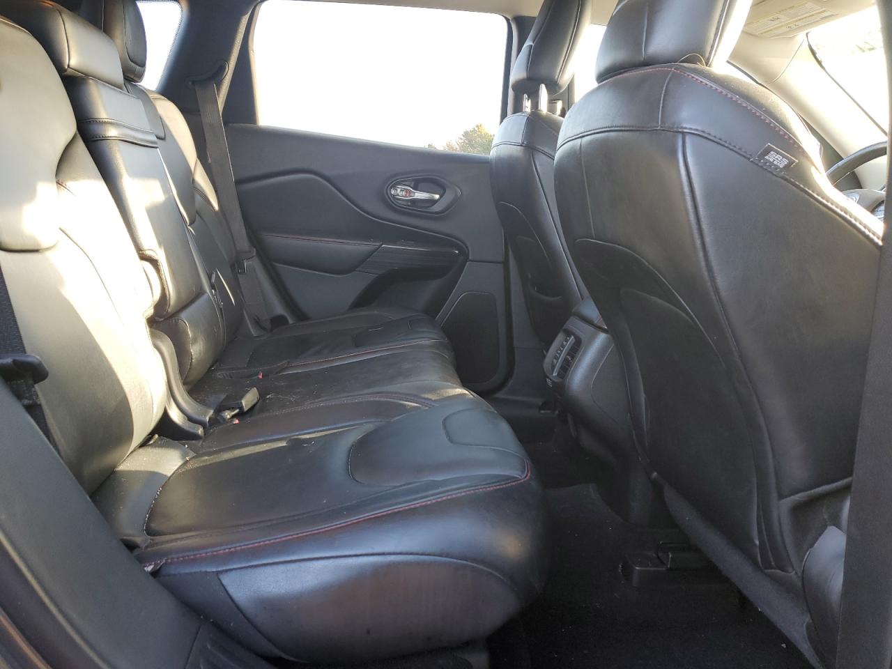 2014 Jeep Cherokee Trailhawk VIN: 1C4PJMBS1EW153010 Lot: 82272805