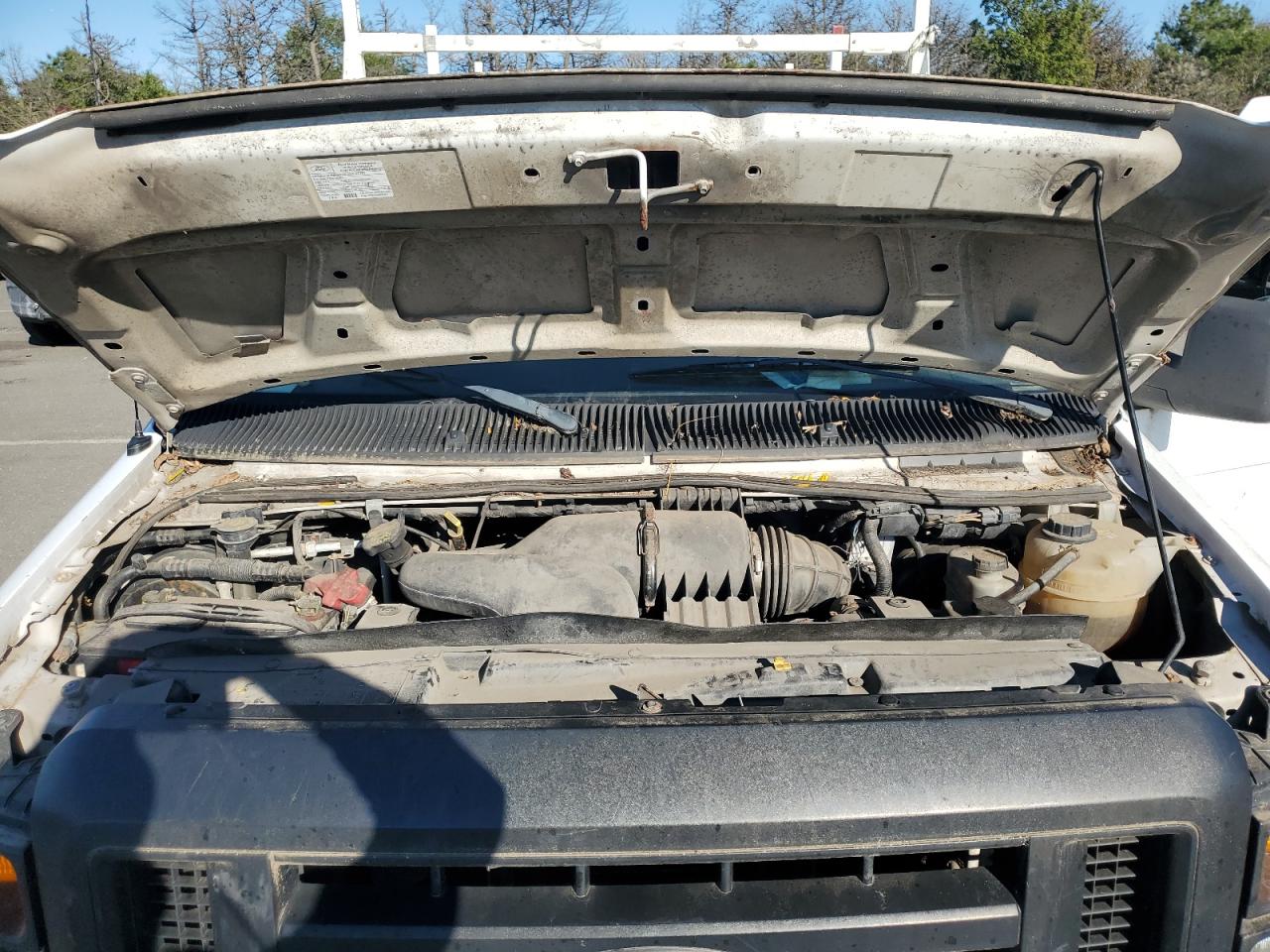 2010 Ford Econoline E150 Van VIN: 1FTNE1EW9ADA15875 Lot: 84650625