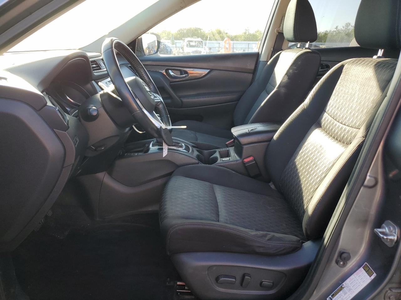 2019 Nissan Rogue S VIN: JN8AT2MT0KW268319 Lot: 85267865