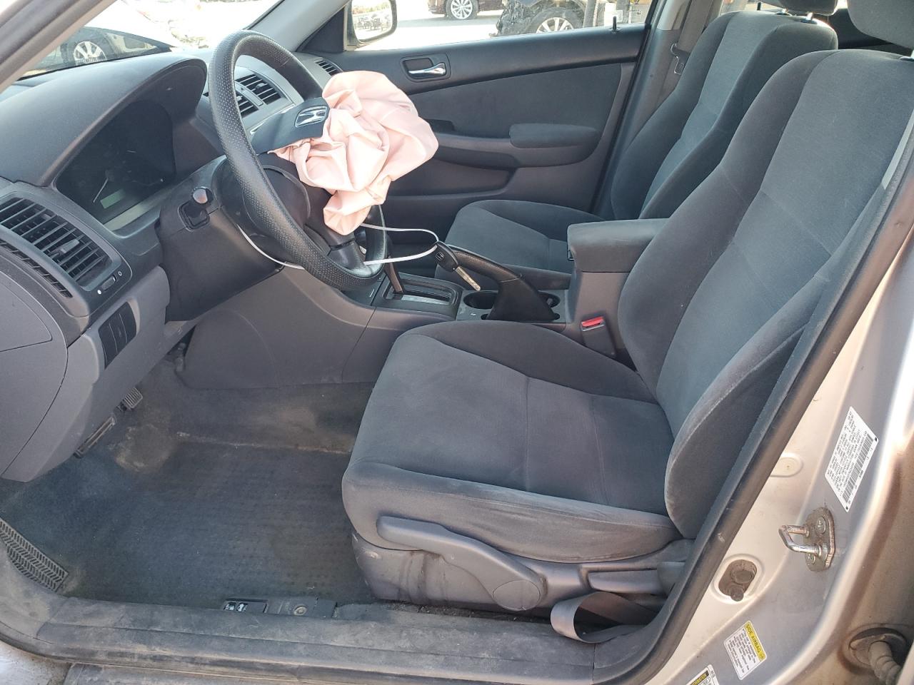 2007 Honda Accord Lx VIN: 1HGCM56457A224055 Lot: 82381475