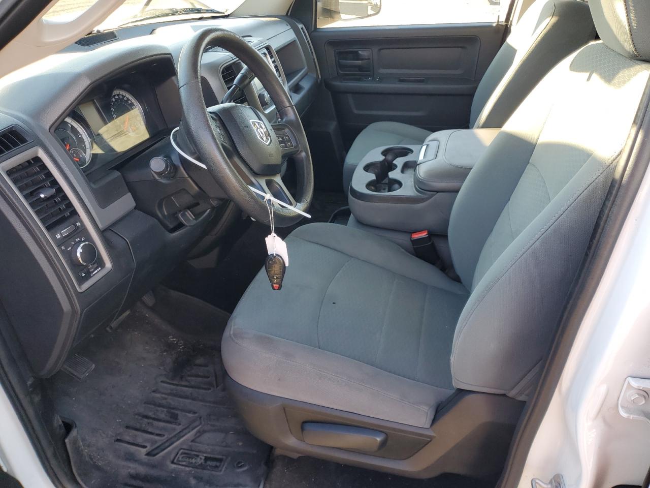 2017 Ram 2500 St VIN: 3C6TR4CT6HG748217 Lot: 89933335