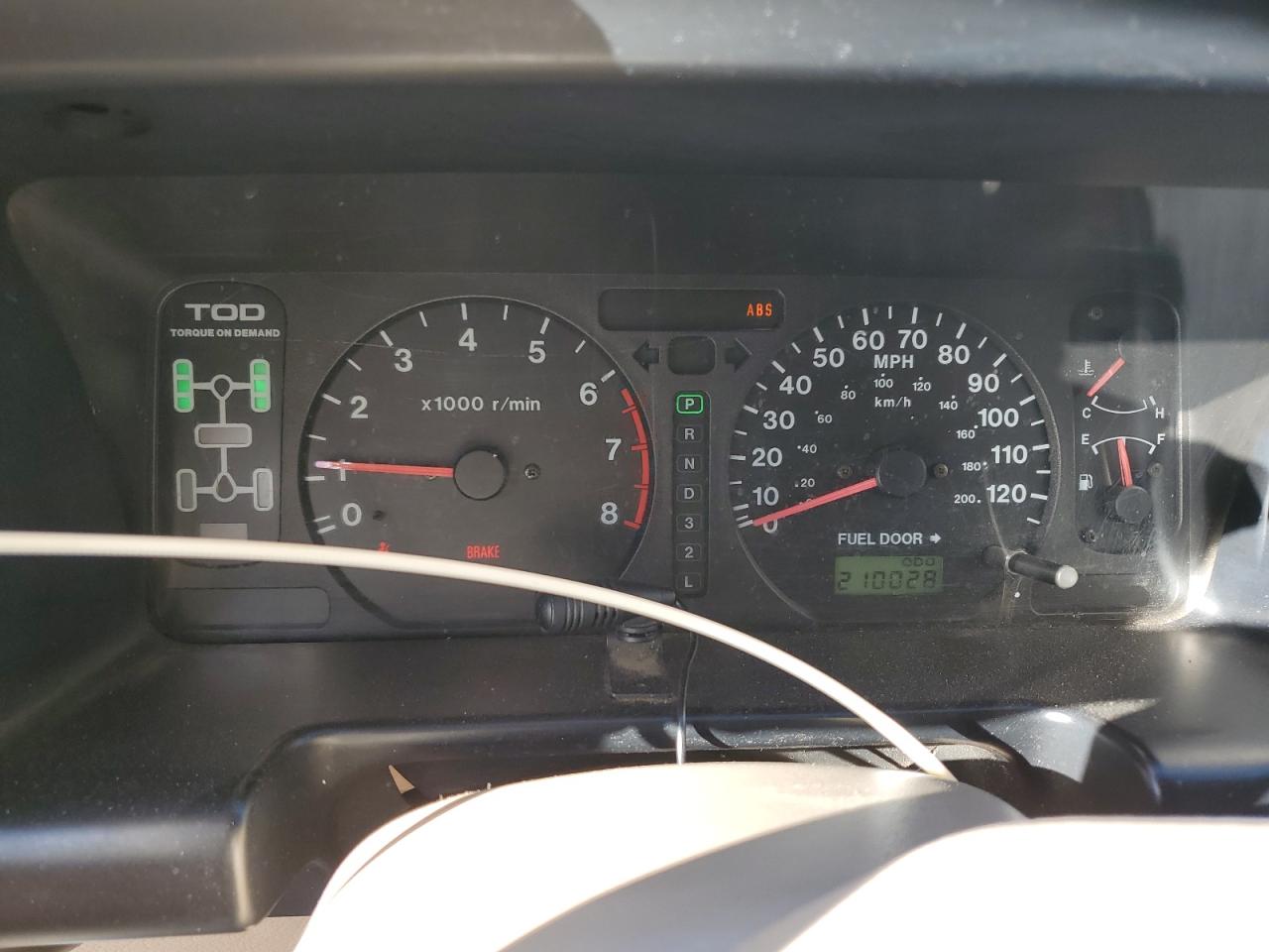 2000 Isuzu Trooper S VIN: JACDJ58X5Y7J18446 Lot: 82622185