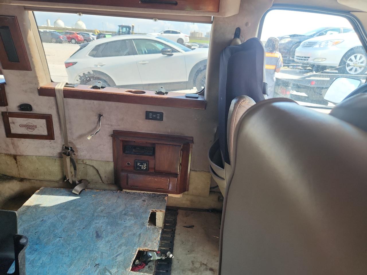 1999 Ford Econoline E150 Van VIN: 1FDRE14LXXHB69162 Lot: 82242285