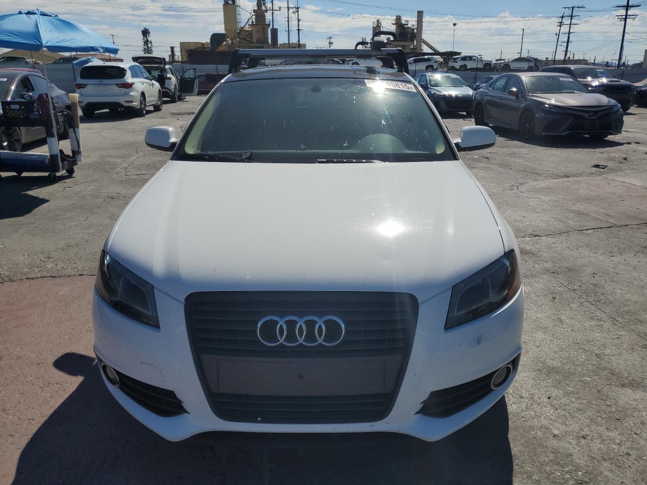 Фото: WAUKJBFM0CA140671