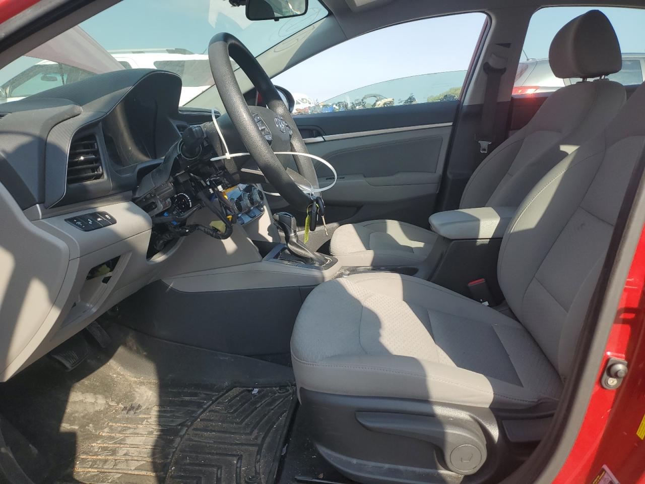 2019 Hyundai Elantra Sel VIN: KMHD84LF9KU738162 Lot: 84860455