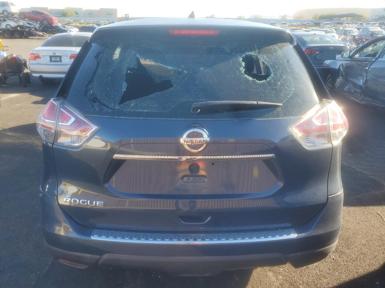 2016 Nissan Rogue S VIN: 5N1AT2MT4GC896044 Lot: 81990435