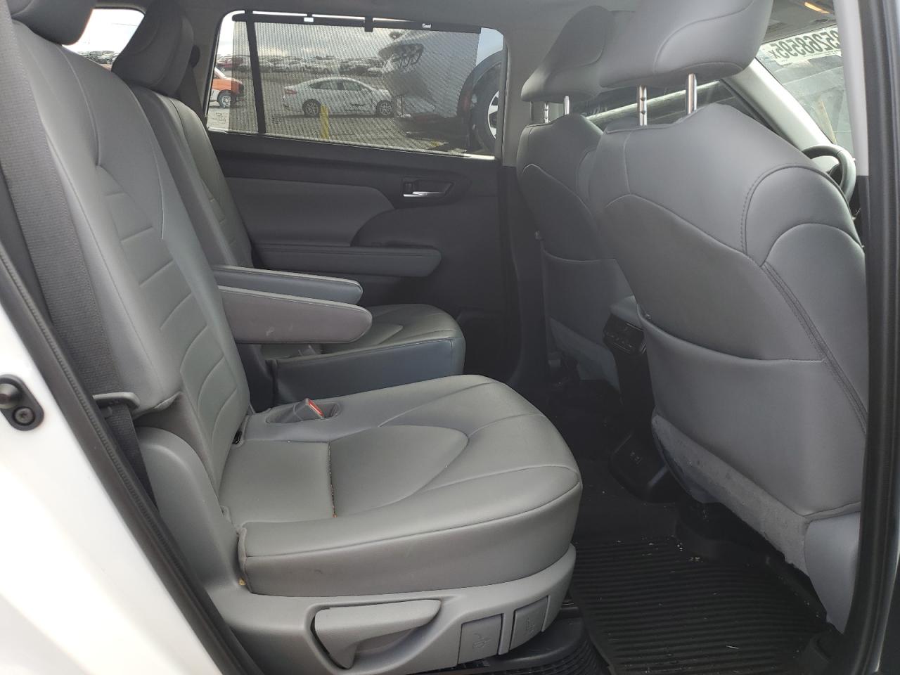 2021 Toyota Highlander Hybrid Xle VIN: 5TDHBRCH2MS532369 Lot: 85268595