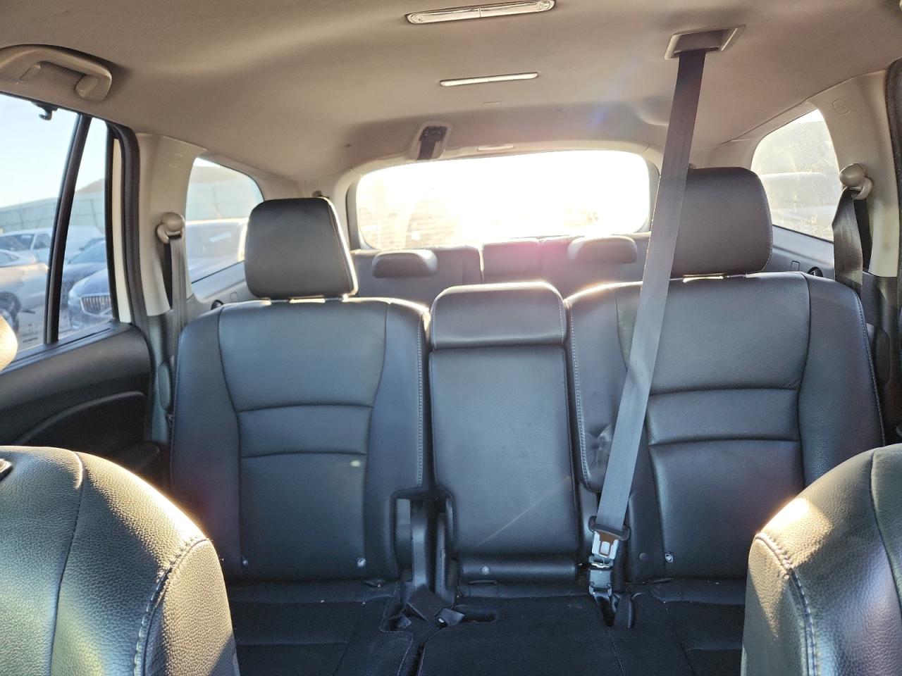 2021 Honda Pilot Se VIN: 5FNYF5H25MB011071 Lot: 82008255