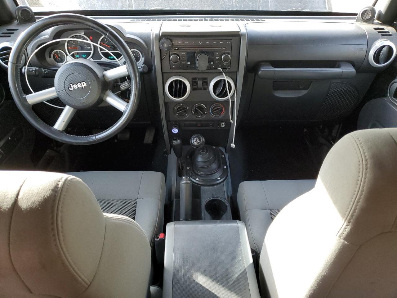 2008 Jeep Wrangler Sahara VIN: 1J4FA54188L622583 Lot: 85183785