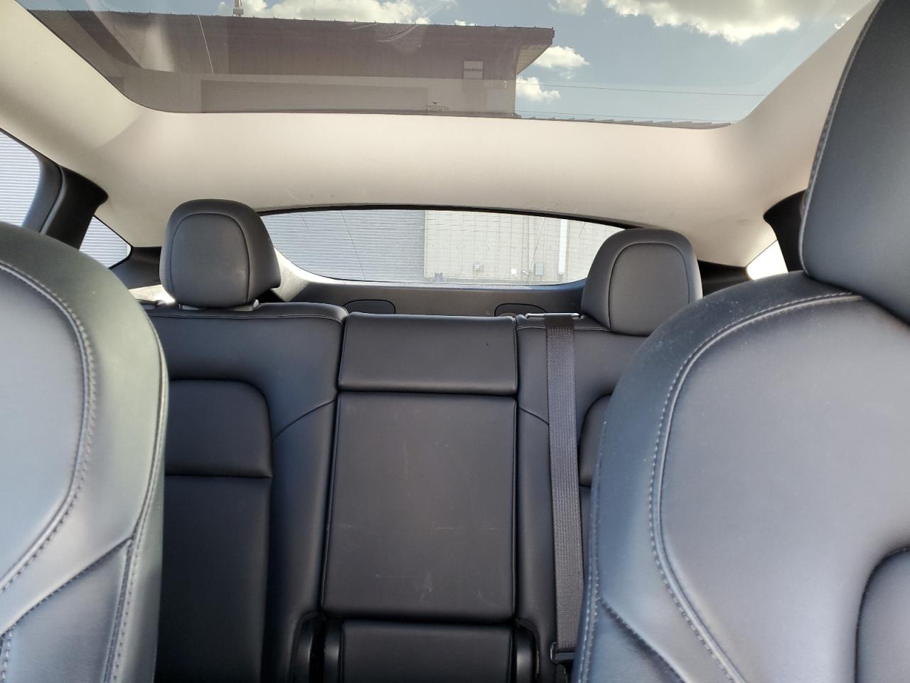 2021 Tesla Model Y VIN: 5YJYGDEE2MF242094 Lot: 82235655