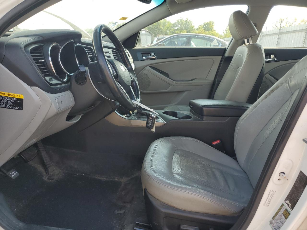 2011 Kia Optima Ex VIN: KNAGN4A78B5045628 Lot: 81375435