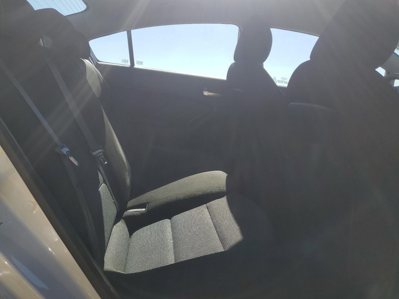 2018 Kia Forte Lx VIN: 3KPFK4A71JE256700 Lot: 89491415