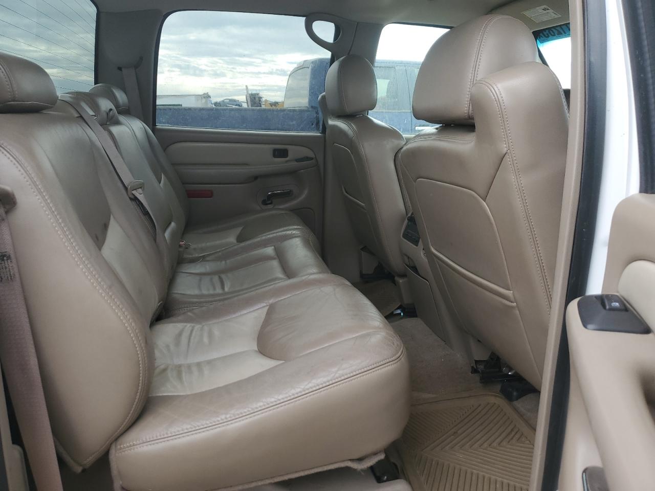 2006 GMC Sierra K1500 Denali VIN: 2GTEK63N961124470 Lot: 86511285