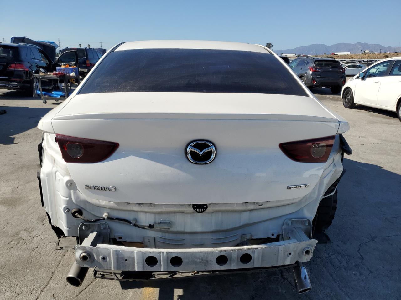 2021 Mazda 3 VIN: JM1BPAAL8M1331668 Lot: 82009625