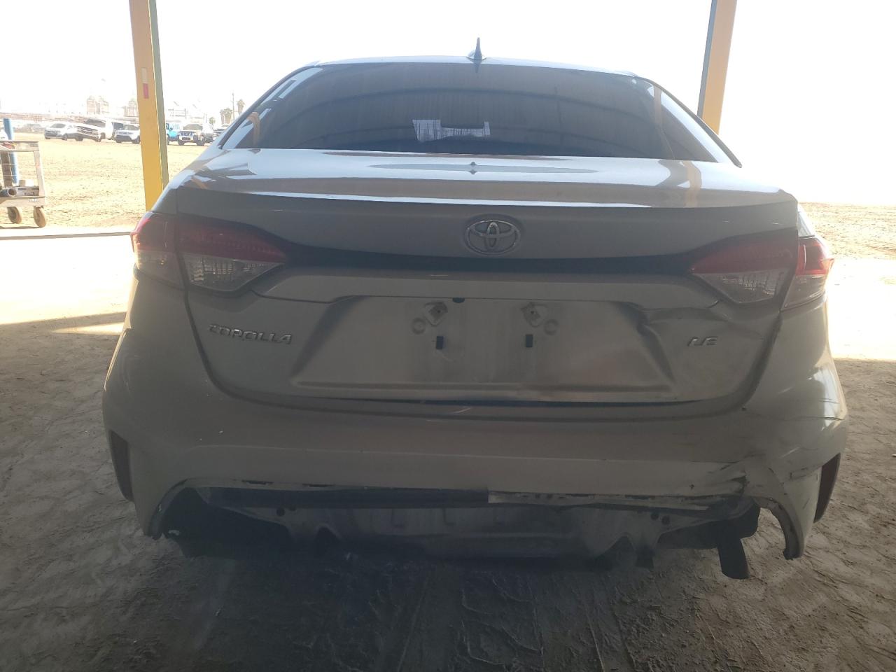 2022 Toyota Corolla Le VIN: 5YFEPMAE4NP307672 Lot: 90901265