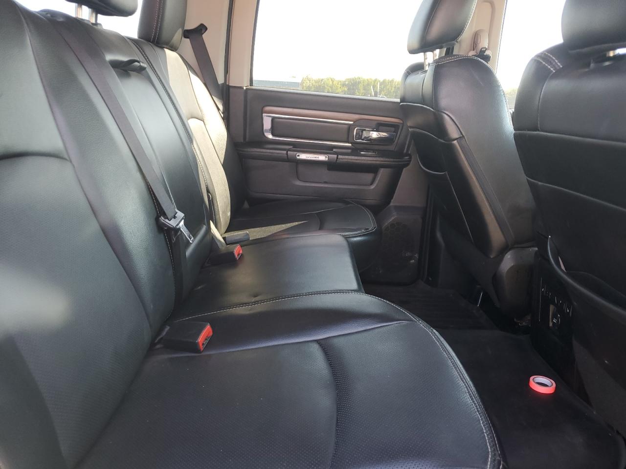 2013 Ram 1500 Laramie VIN: 1C6RR7NT4DS647625 Lot: 85382905