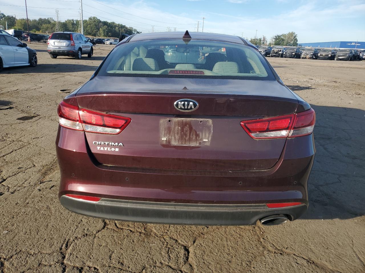 2018 Kia Optima Lx VIN: 5XXGT4L32JG272391 Lot: 81826655