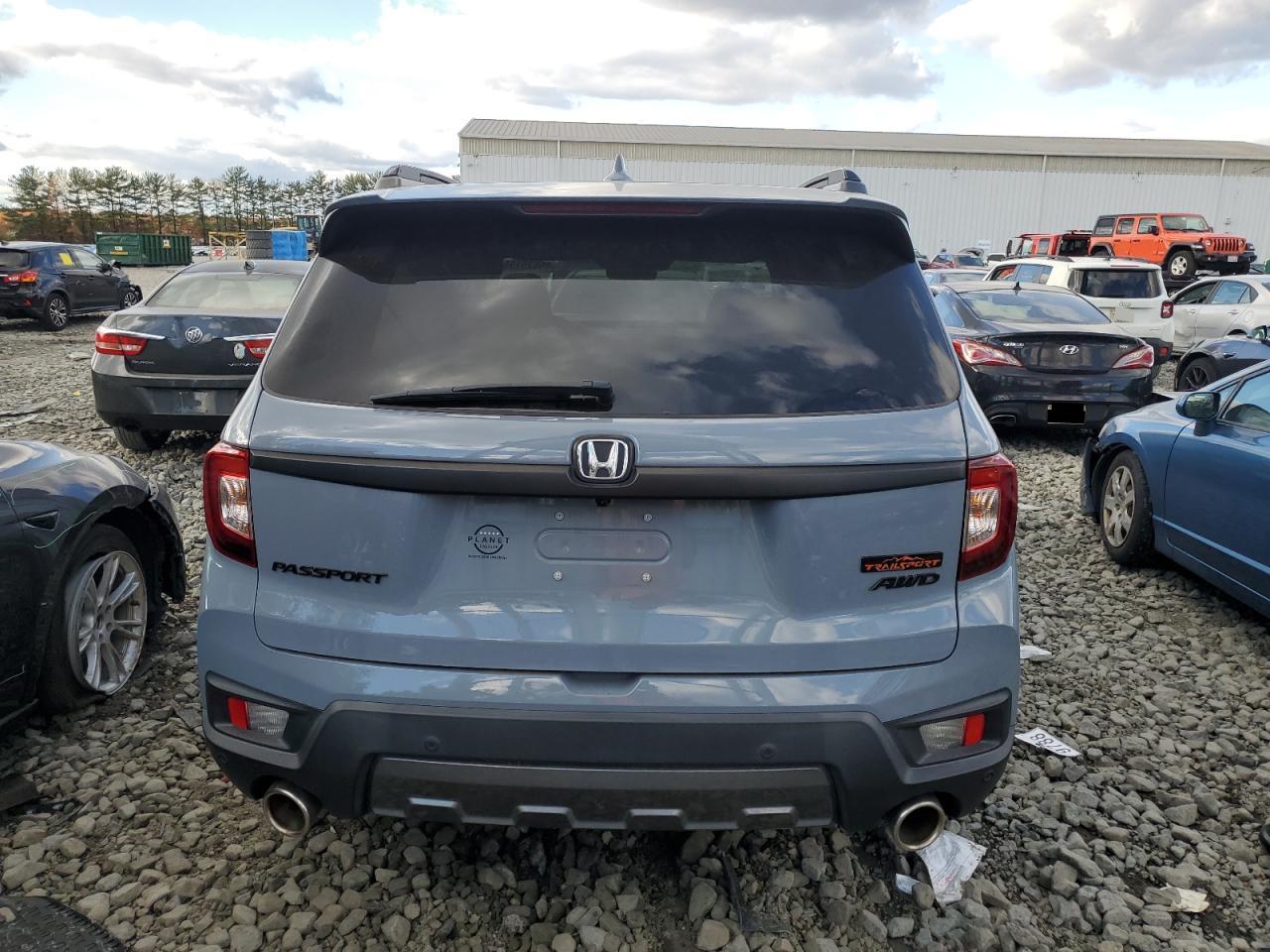 2022 Honda Passport Trail Sport VIN: 5FNYF8H62NB025483 Lot: 89825195