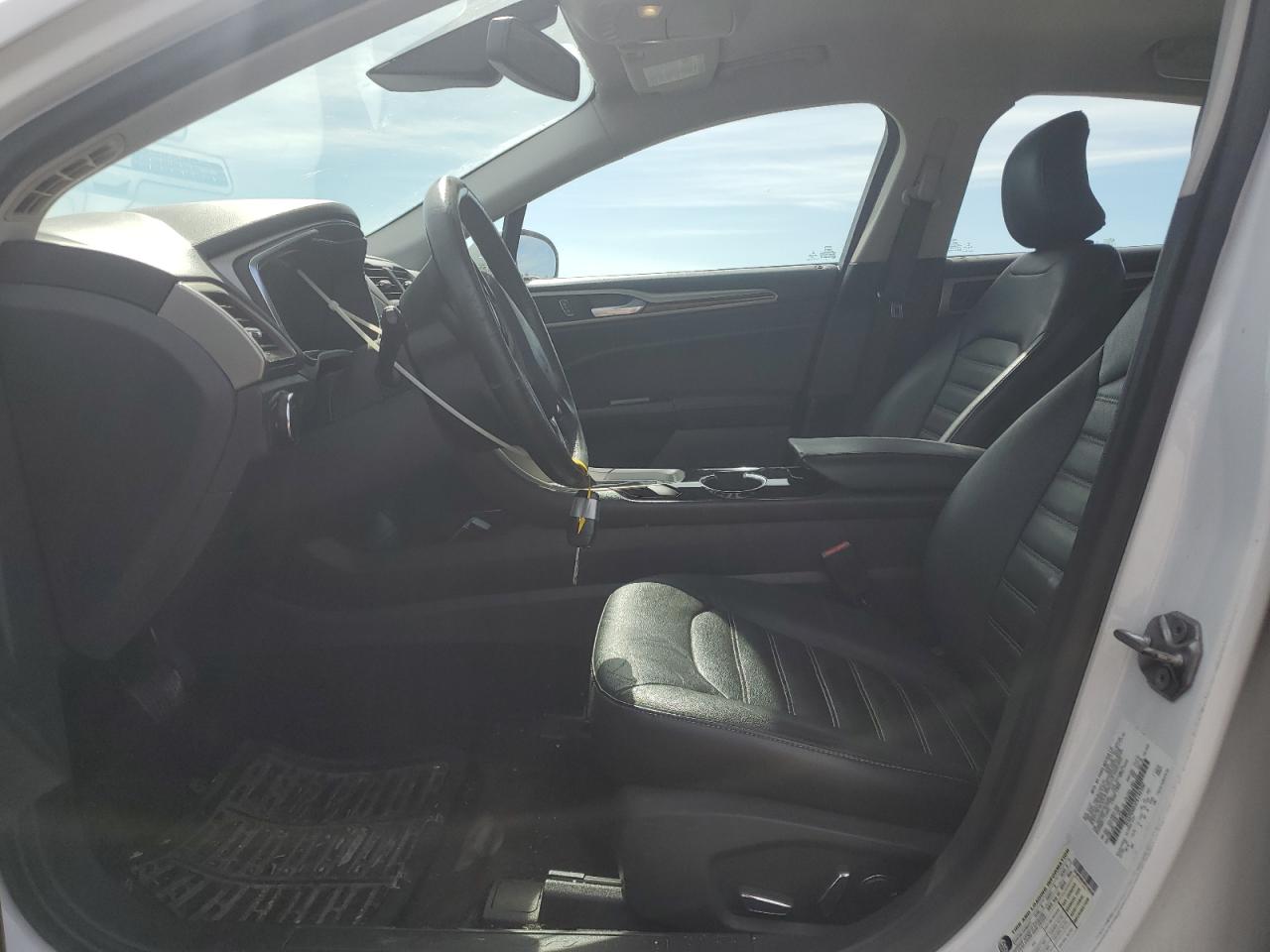 2015 Ford Fusion Se VIN: 3FA6P0HD5FR196500 Lot: 82416955