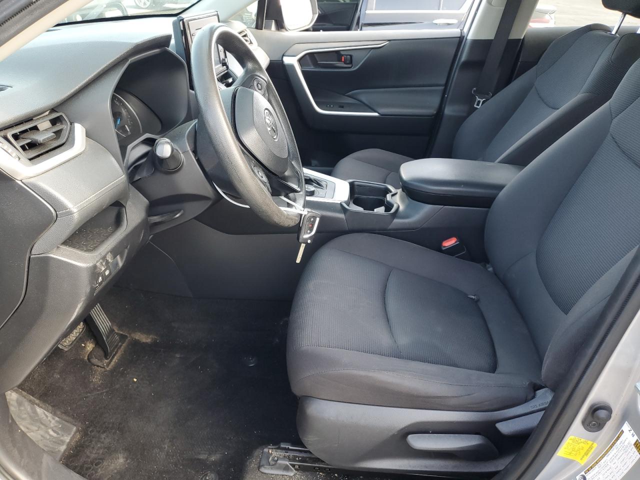 2020 Toyota Rav4 Le VIN: JTMMWRFV8LD060550 Lot: 72051455