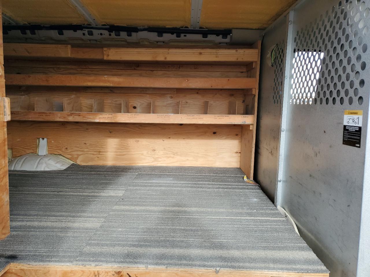 2018 GMC Savana G2500 VIN: 1GTW7AFG6J1245557 Lot: 85353085